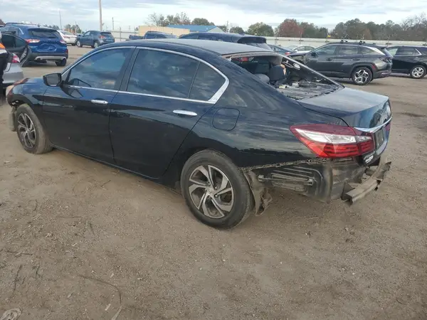 1HGCR2F32HA272587 2017 HONDA ACCORD - Image 2