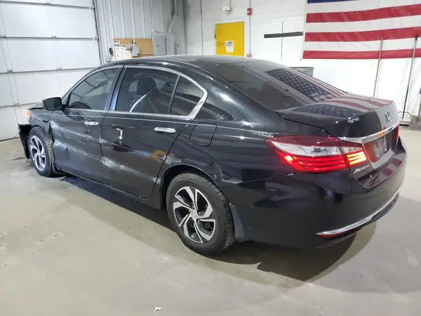 1HGCR2F32HA280317 2017 HONDA ACCORD - Image 2