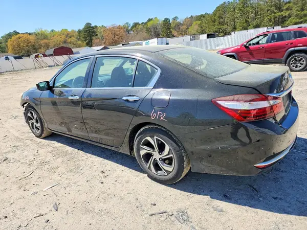 1HGCR2F32HA285758 2017 HONDA ACCORD - Image 2