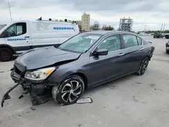 1HGCR2F32HA286330 2017 HONDA ACCORD