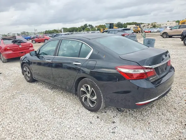 1HGCR2F32HA295030 2017 HONDA ACCORD - Image 2