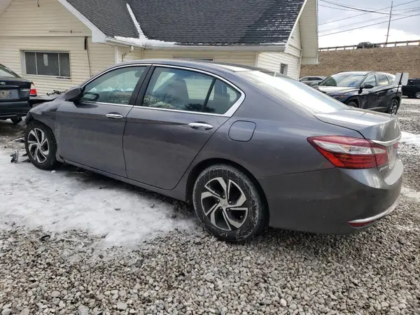 1HGCR2F32HA301943 2017 HONDA ACCORD - Image 2