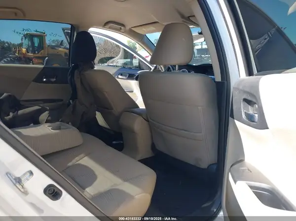 1HGCR2F32HA307404 2017 HONDA ACCORD - Image 8