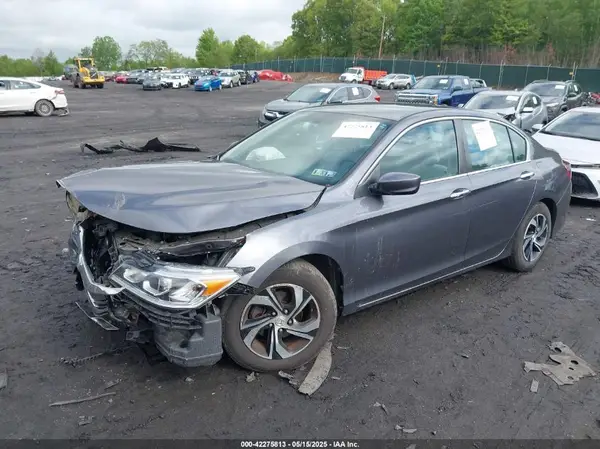 1HGCR2F32HA307919 2017 HONDA ACCORD - Image 2