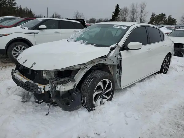 1HGCR2F32HA807630 2017 HONDA ACCORD - Image 1