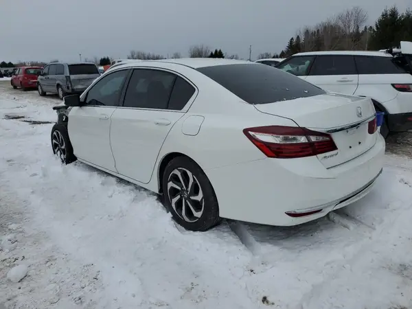 1HGCR2F32HA807630 2017 HONDA ACCORD - Image 2