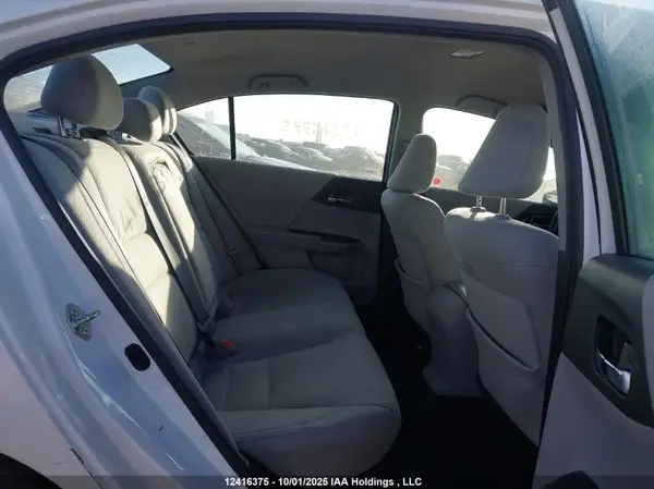 1HGCR2F32HA807966 2017 HONDA ACCORD - Image 8