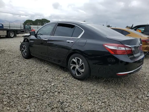 1HGCR2F33GA007028 2016 HONDA ACCORD - Image 2