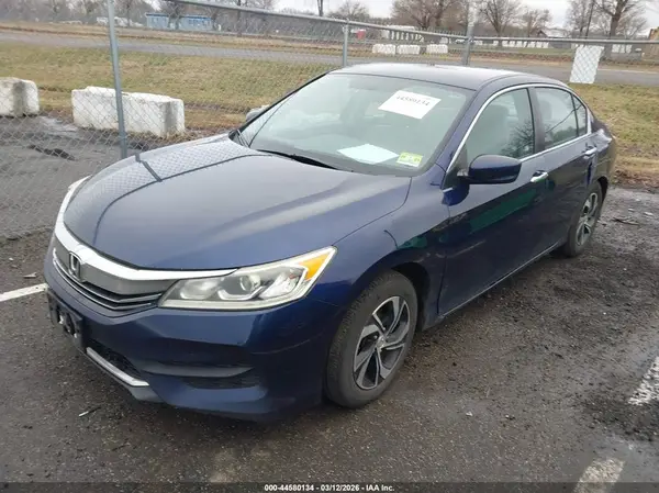 1HGCR2F33GA035637 2016 HONDA ACCORD - Image 2