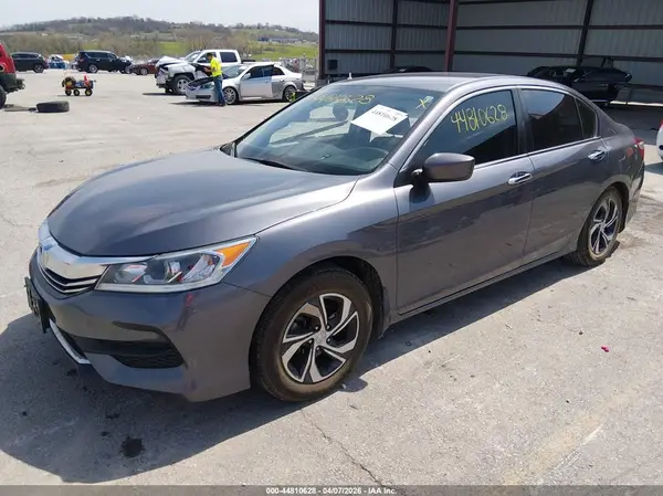 1HGCR2F33GA045259 2016 HONDA ACCORD - Image 2