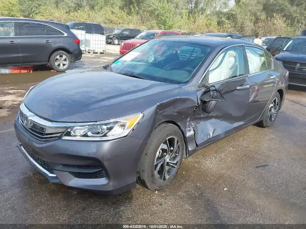 1HGCR2F33GA054009 2016 HONDA ACCORD - Image 2
