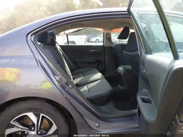 1HGCR2F33GA054009 2016 HONDA ACCORD - Image 8