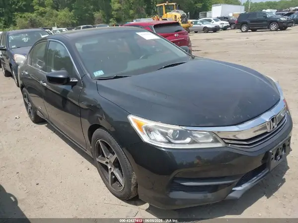 1HGCR2F33GA068797 2016 HONDA ACCORD - Image 1