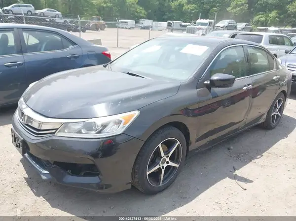 1HGCR2F33GA068797 2016 HONDA ACCORD - Image 2