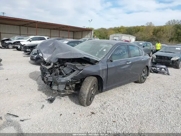 1HGCR2F33GA068959 2016 HONDA ACCORD - Image 2