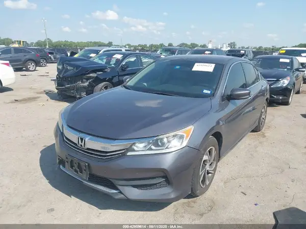 1HGCR2F33GA069285 2016 HONDA ACCORD - Image 2