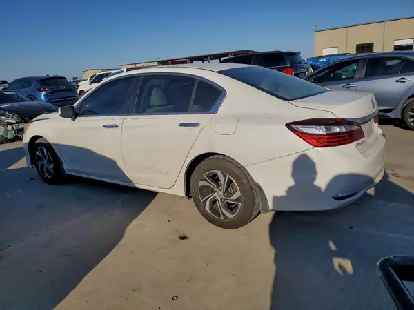 1HGCR2F33GA069948 2016 HONDA ACCORD - Image 2