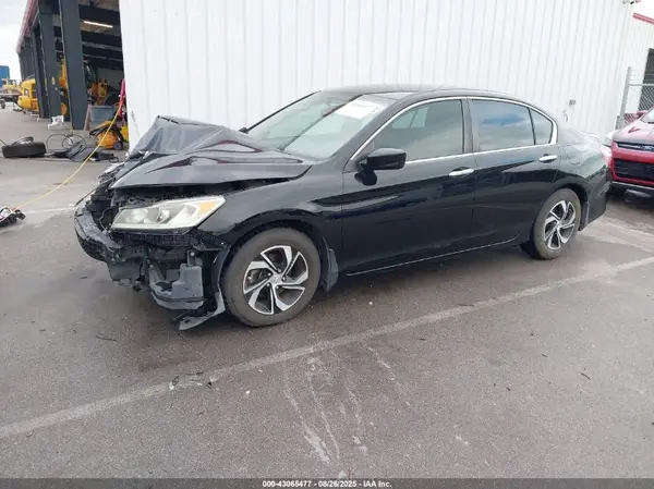 1HGCR2F33GA071599 2016 HONDA ACCORD - Image 2