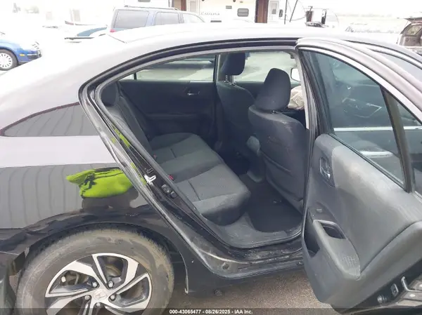 1HGCR2F33GA071599 2016 HONDA ACCORD - Image 8