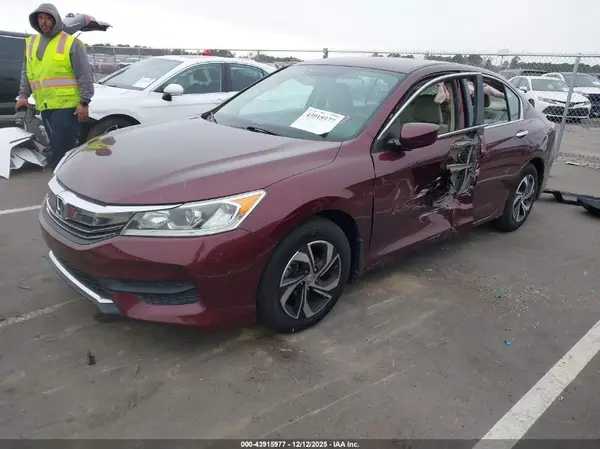 1HGCR2F33GA075278 2016 HONDA ACCORD - Image 2