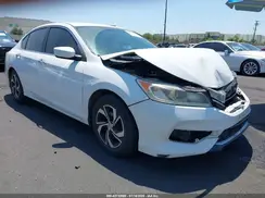 1HGCR2F33GA078388 2016 HONDA ACCORD