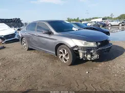 1HGCR2F33GA082280 2016 HONDA ACCORD