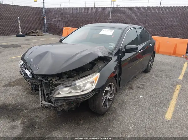 1HGCR2F33GA083851 2016 HONDA ACCORD - Image 2