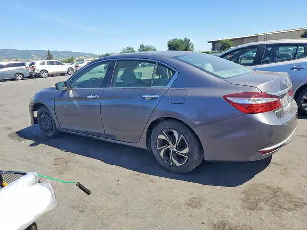 1HGCR2F33GA088774 2016 HONDA ACCORD - Image 2