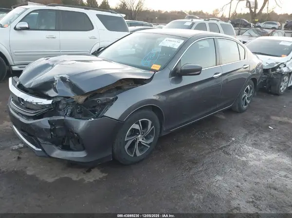 1HGCR2F33GA095952 2016 HONDA ACCORD - Image 2