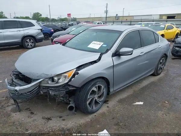 1HGCR2F33GA096275 2016 HONDA ACCORD - Image 2