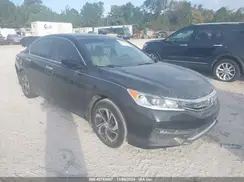 1HGCR2F33GA131302 2016 HONDA ACCORD