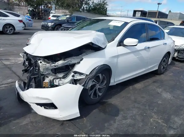 1HGCR2F33GA188342 2016 HONDA ACCORD - Image 2