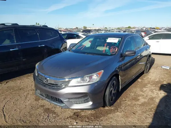 1HGCR2F33GA195095 2016 HONDA ACCORD - Image 2
