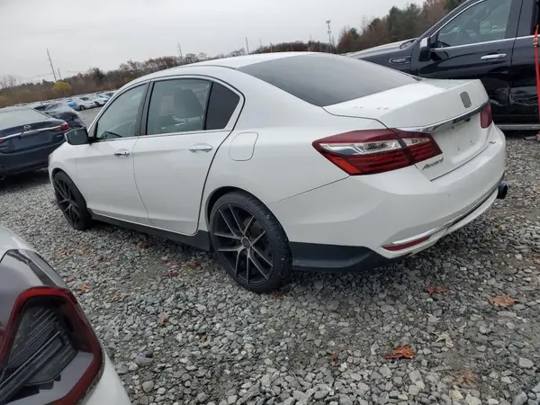 1HGCR2F33GA215054 2016 HONDA ACCORD - Image 2