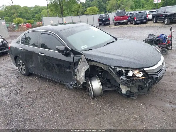 1HGCR2F33GA217015 2016 HONDA ACCORD - Image 1