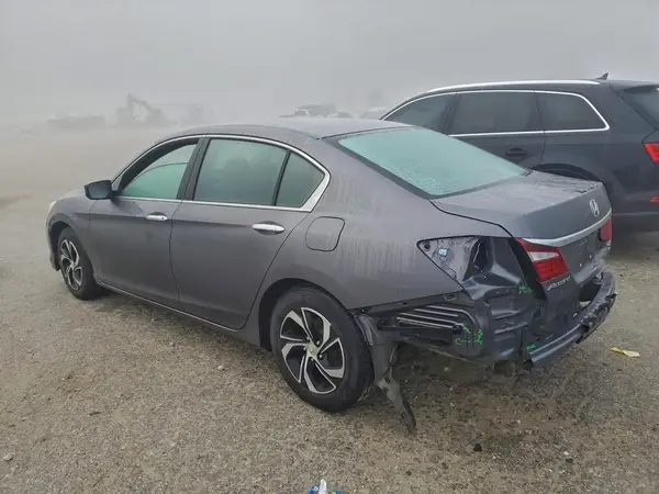 1HGCR2F33HA010044 2017 HONDA ACCORD - Image 2