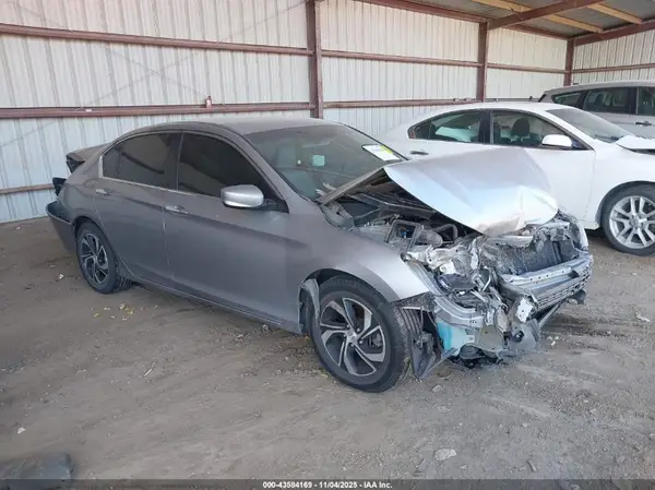 1HGCR2F33HA030147 2017 HONDA ACCORD - Image 1