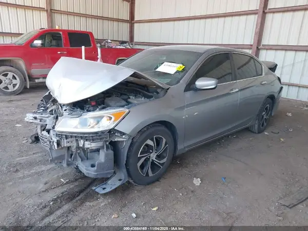 1HGCR2F33HA030147 2017 HONDA ACCORD - Image 2
