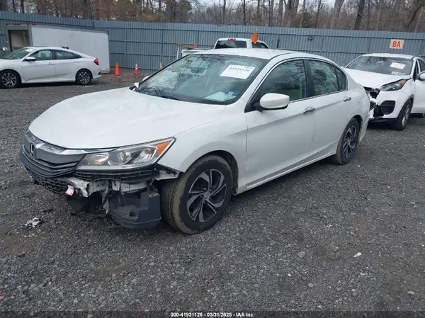 1HGCR2F33HA034313 2017 HONDA ACCORD - Image 2