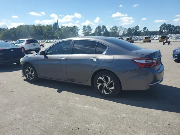 1HGCR2F33HA044209 2017 HONDA ACCORD - Image 2