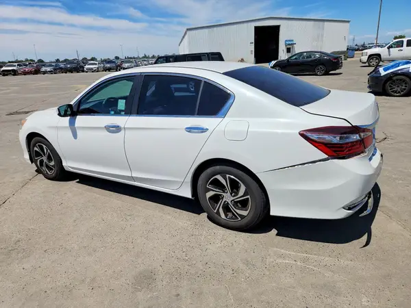 1HGCR2F33HA047644 2017 HONDA ACCORD - Image 2