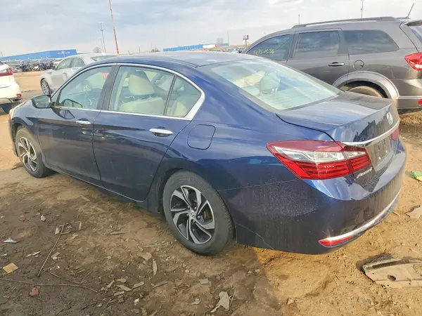 1HGCR2F33HA057736 2017 HONDA ACCORD - Image 2