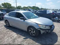 1HGCR2F33HA065142 2017 HONDA ACCORD
