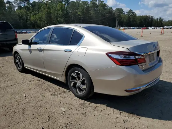 1HGCR2F33HA075394 2017 HONDA ACCORD - Image 2