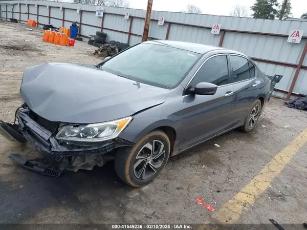 1HGCR2F33HA076934 2017 HONDA ACCORD - Image 2