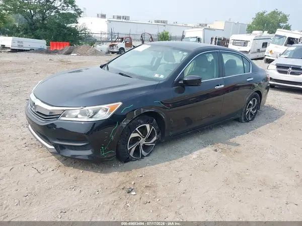 1HGCR2F33HA085052 2017 HONDA ACCORD - Image 2