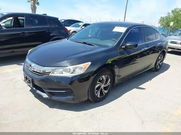 1HGCR2F33HA099887 2017 HONDA ACCORD - Image 2