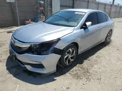 1HGCR2F33HA125730 2017 HONDA ACCORD
