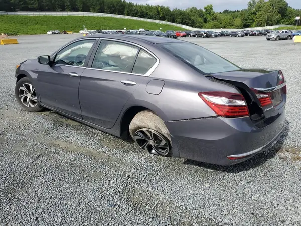 1HGCR2F33HA129681 2017 HONDA ACCORD - Image 2