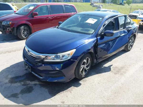 1HGCR2F33HA130510 2017 HONDA ACCORD - Image 2